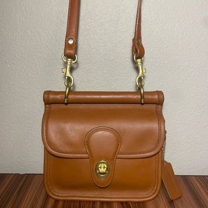 Vintage Coach Rare Mini Winnie 9023 Shoulder Crossbody Bag Leather British Tan